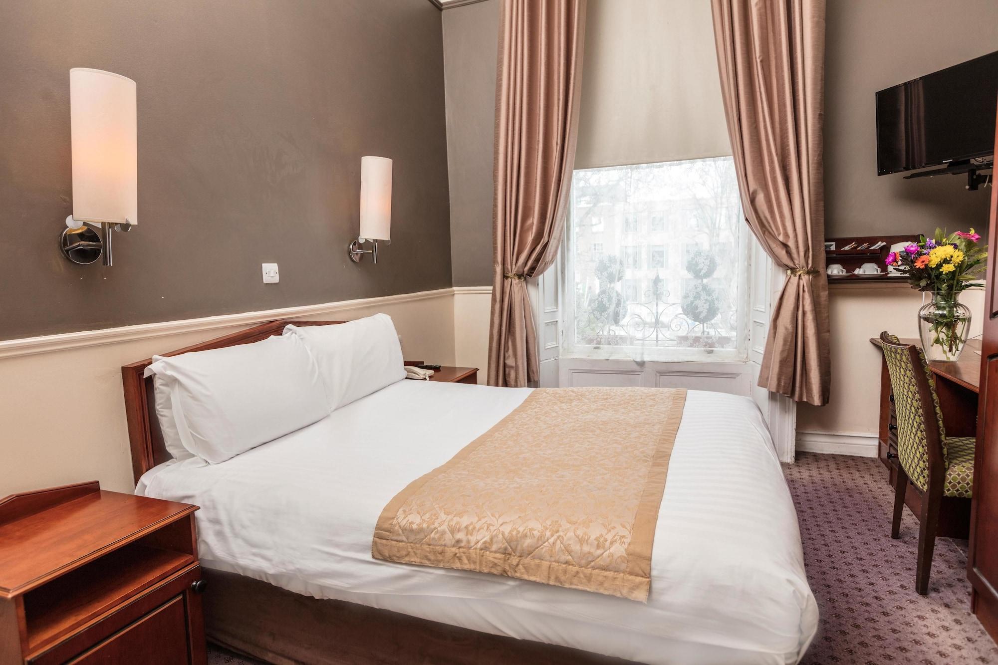 The Lansdowne Hotel Дублин Экстерьер фото