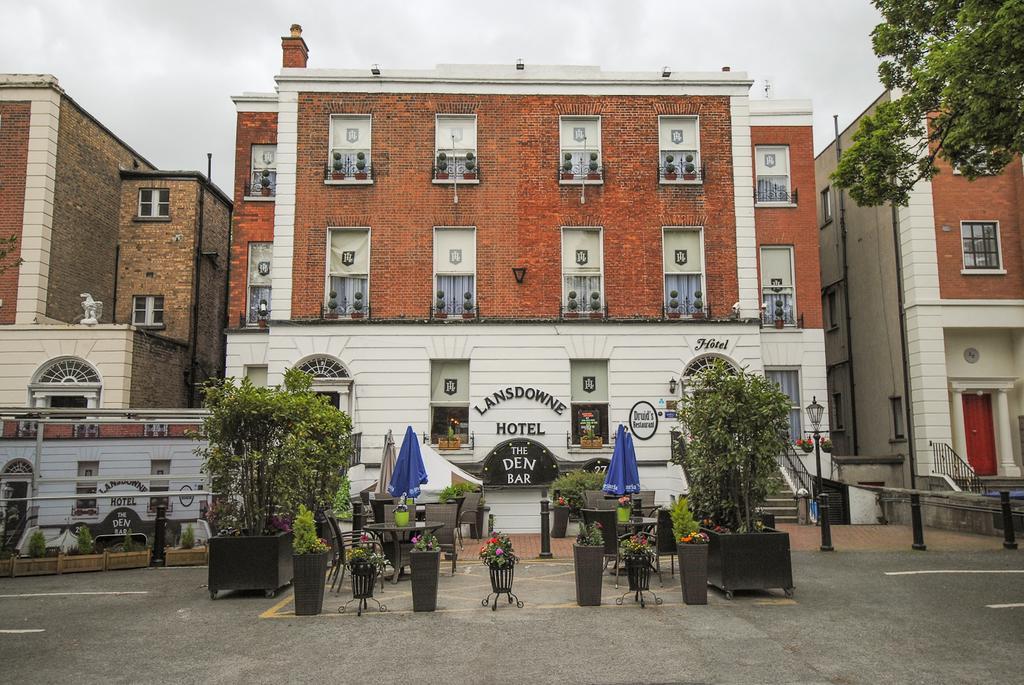 The Lansdowne Hotel Дублин Экстерьер фото