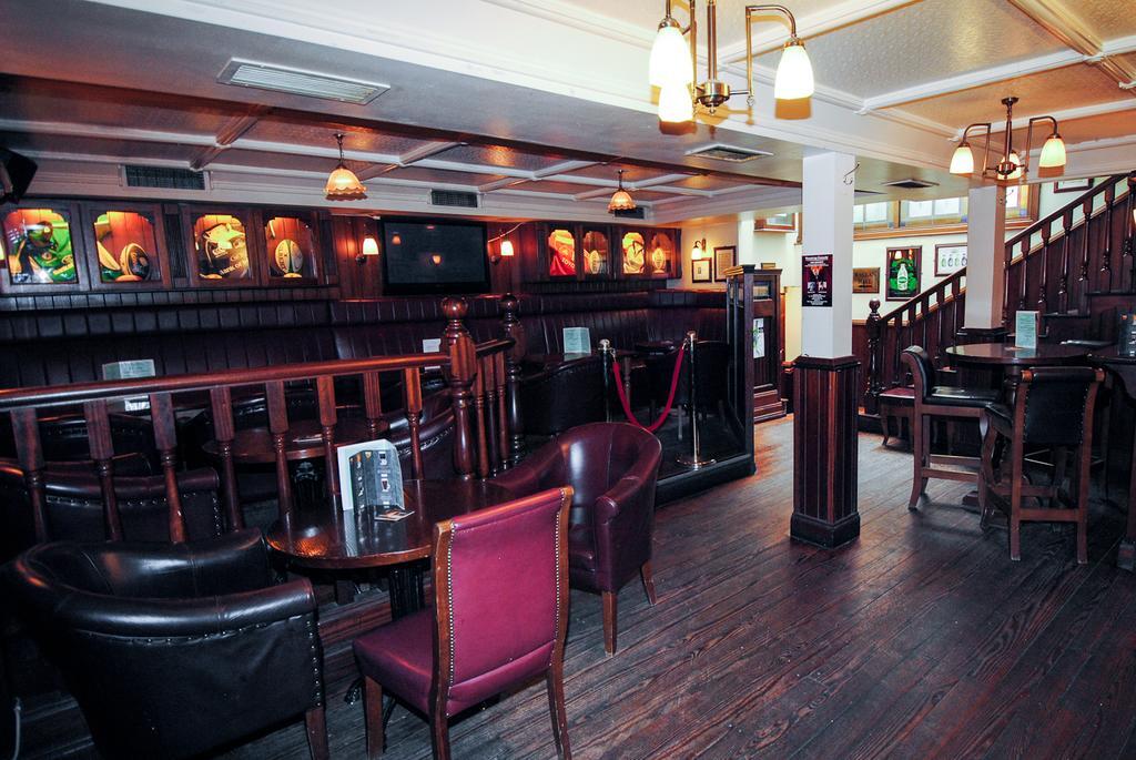 The Lansdowne Hotel Дублин Экстерьер фото